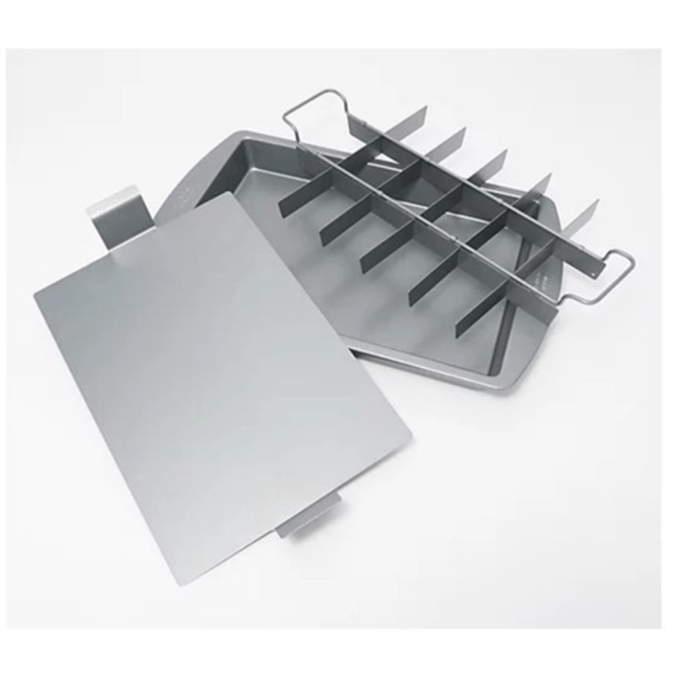 Chicago Metallic 9x13 Slice Solutions Brownie Pan Set K50233 Nonstick‎ Gray